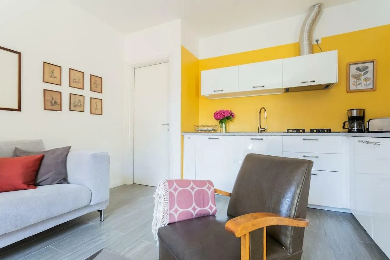 Romantic Pier By Rent All Como Carate Urio Appartement
