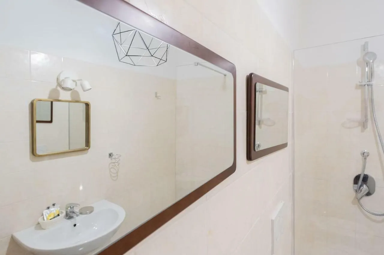 Romantic Pier By Rent All Como Carate Urio