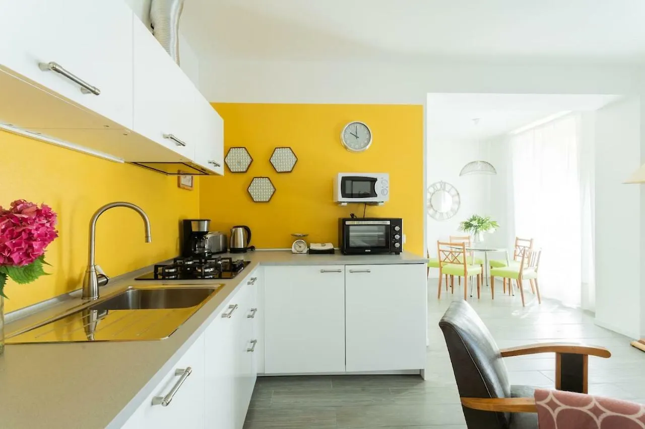 Apartament Romantic Pier By Rent All Como Carate Urio Włochy